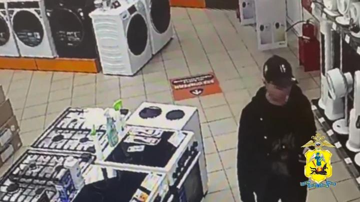 В Северодвинске задержали подозреваемого в серии краж — Архангельск Сейчас