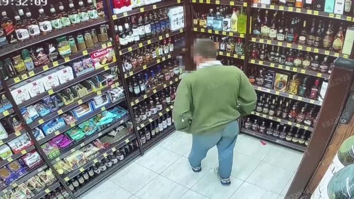 В Архангельске полиция установила подозреваемых в серии краж алкоголя из магазинов — Архангельск Сейчас
