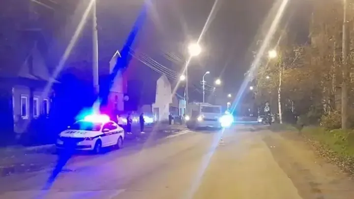 В Архангельске автомобиль столкнулся с автобусом, пострадали два человека — Архангельск Сейчас