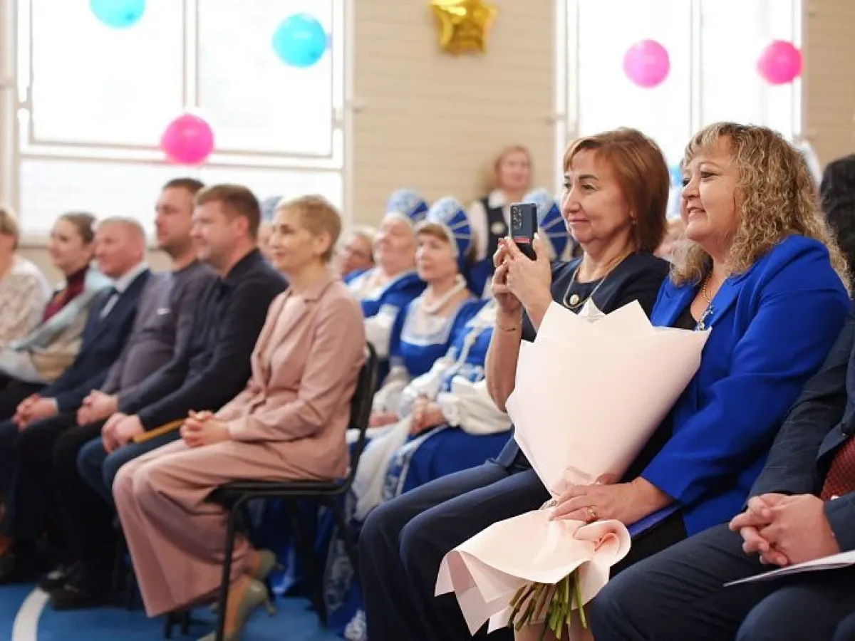 В поселке Хетово открыли обновленную школу после капитального ремонта