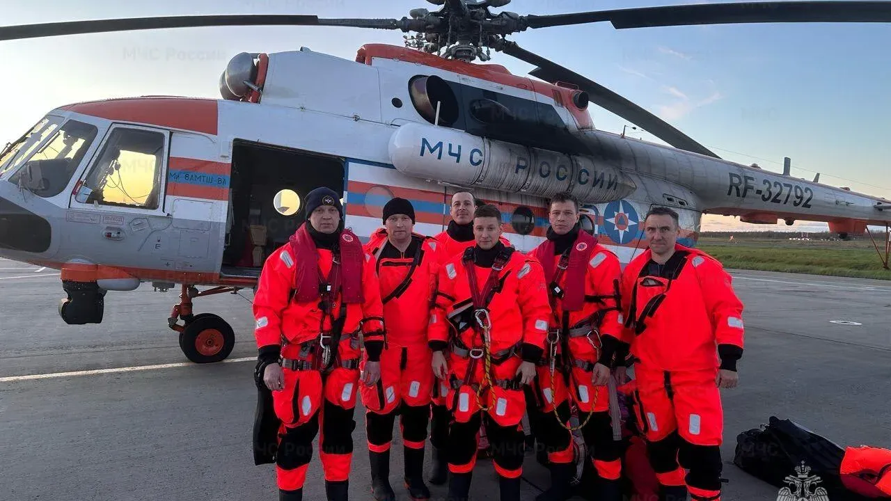 В Архангельской области прошли учения МЧС с двумя вертолётами в Белом море — Архангельск Сейчас