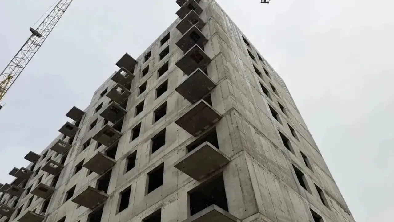 В Конецгорском переулке строят два дома для переселения из аварийного жилья — Архангельск Сейчас