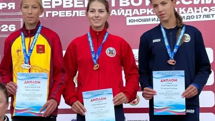Алтайские гребцы завоевали три медали на соревнованиях в Казани — Барнаул Сейчас