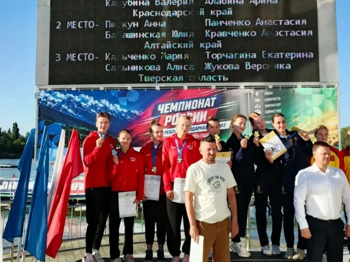 Алтайские гребцы завоевали две медали в первый день чемпионата России в Краснодаре