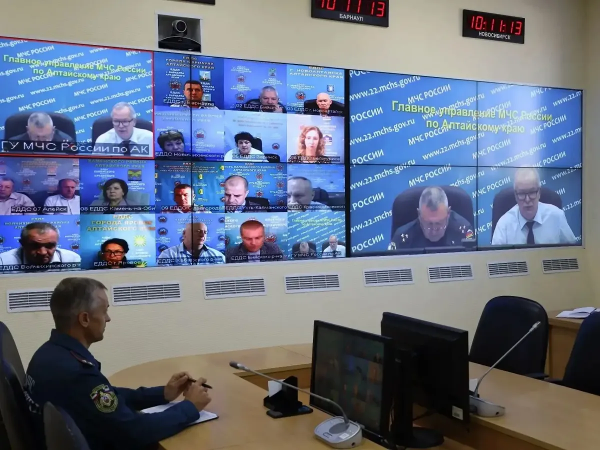 В Алтайском крае подвели итоги работы МЧС в августе и обсудили подготовку к осени