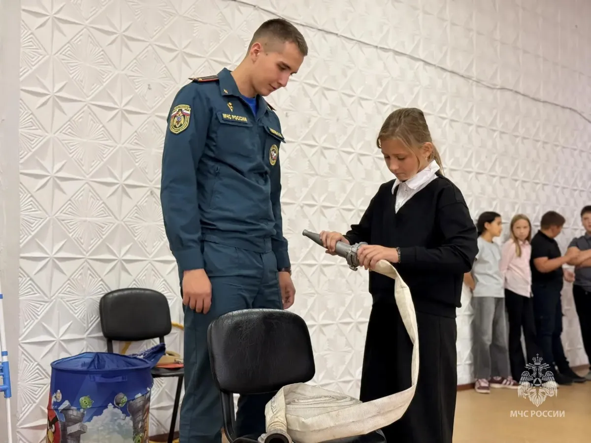 В Рубцовске городской слет дружин юных пожарных объединил более 160 школьников