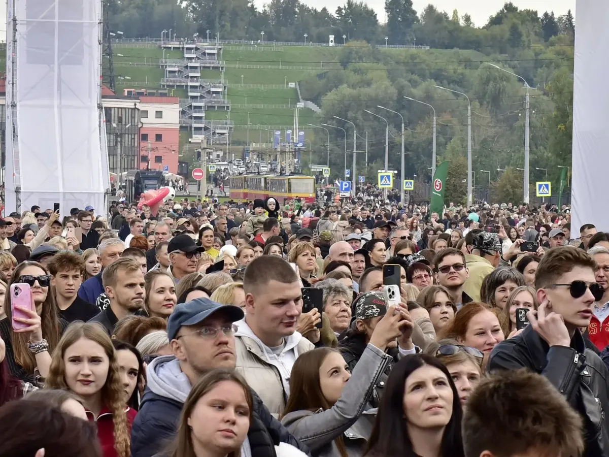 День города в Барнауле завершился фестивалем «Русское лето»