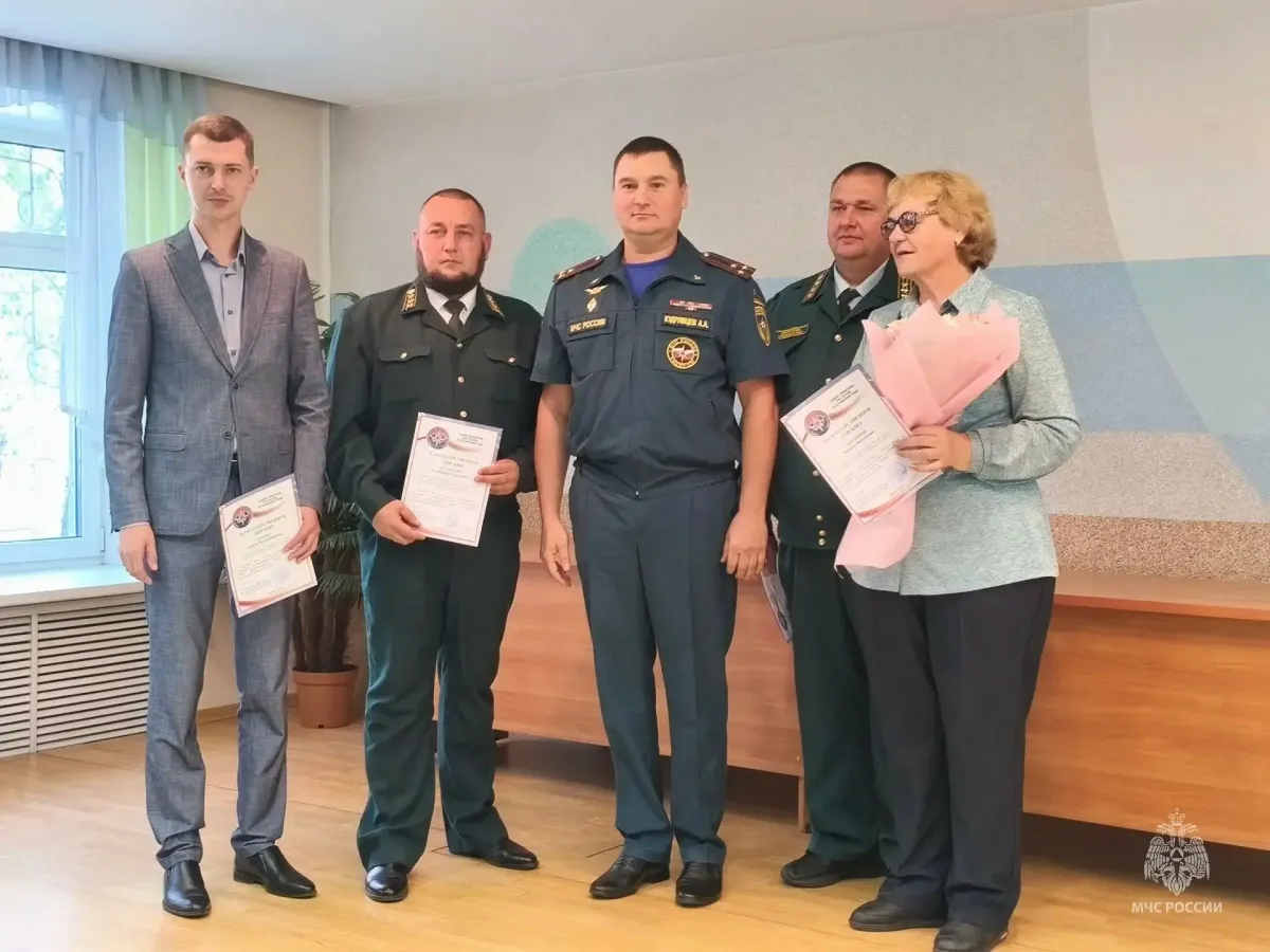 В Алтайском крае отметили работу лесных пожарных и специалистов отрасли