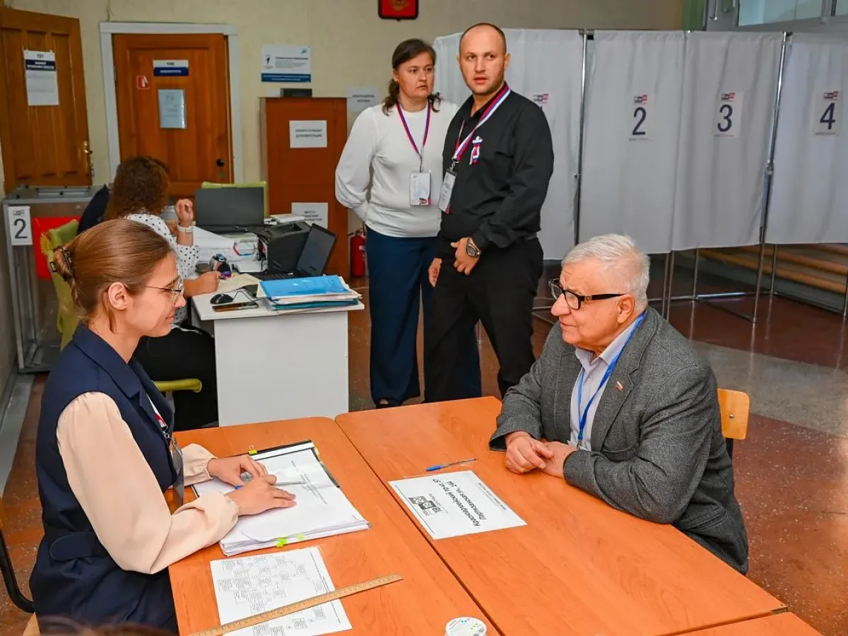Общественная палата Барнаула проверила ход голосования на избирательных участках