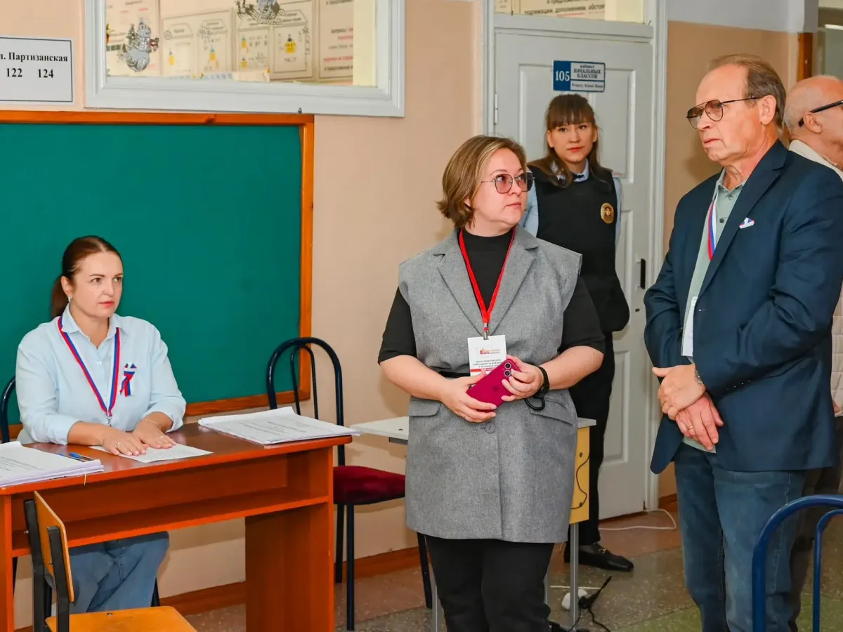 В Барнауле общественники продолжают объезд избирательных участков