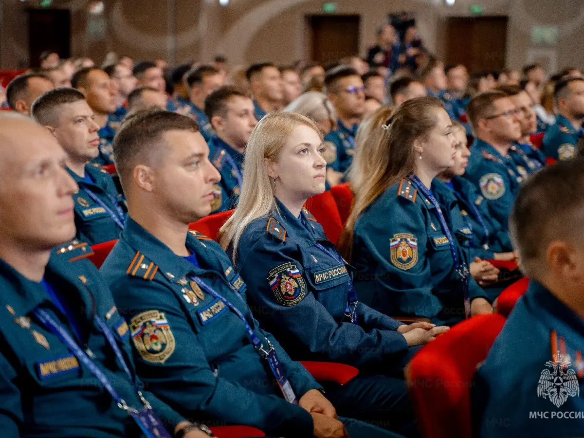 Представитель Алтайского края вошла в число участников первого всероссийского сбора молодежных советов МЧС