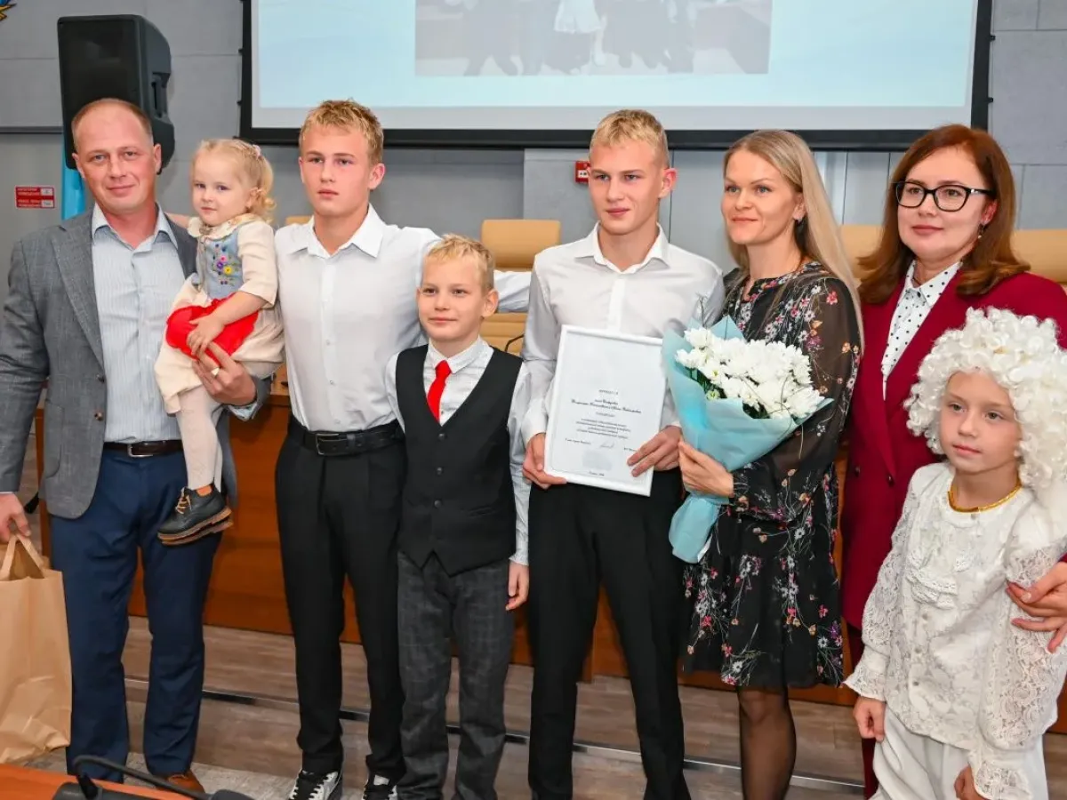 В Барнауле подвели итоги муниципального этапа эстафеты родительского подвига