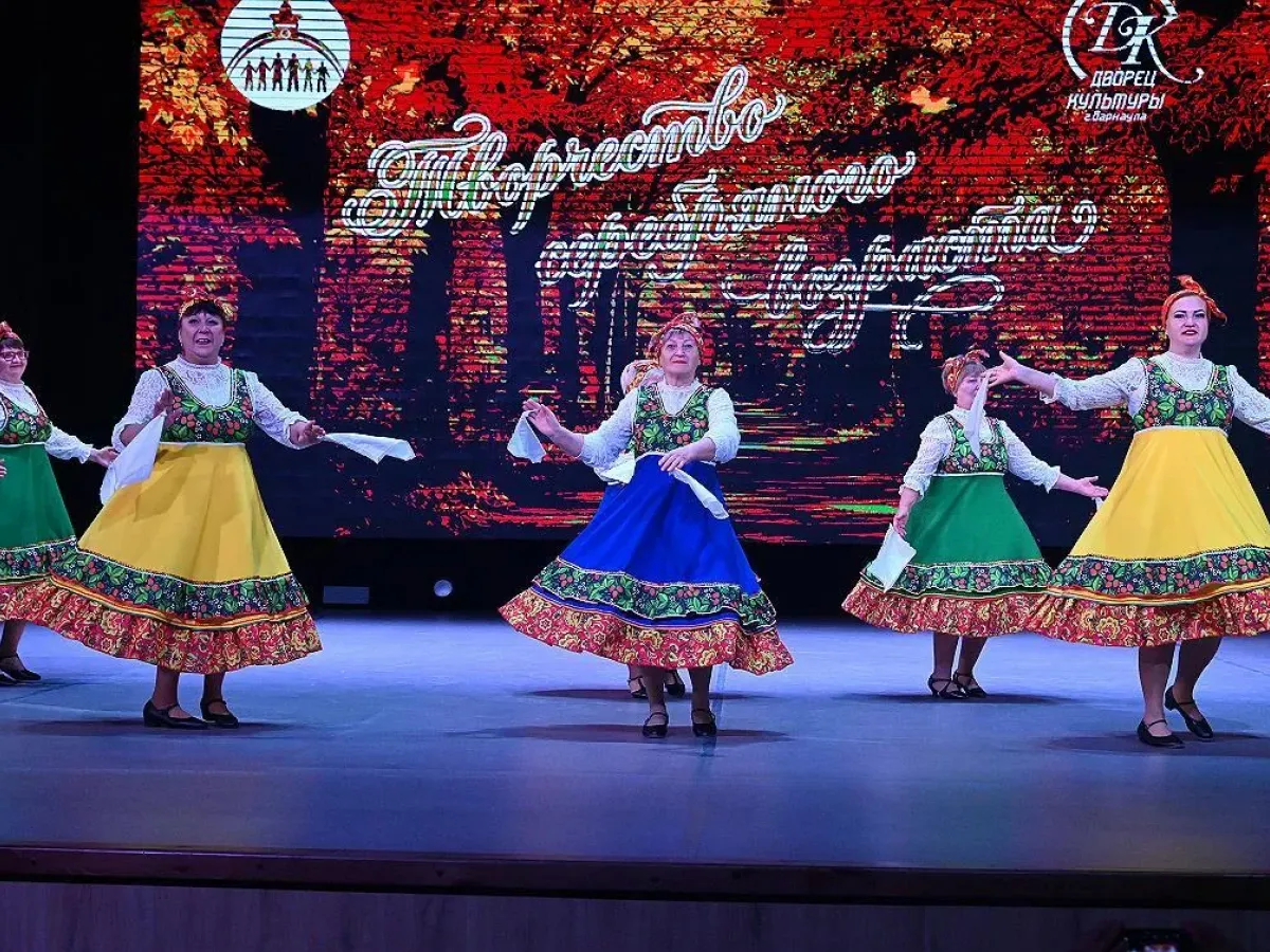 В Барнауле проходит фестиваль творчества «серебряного» возраста