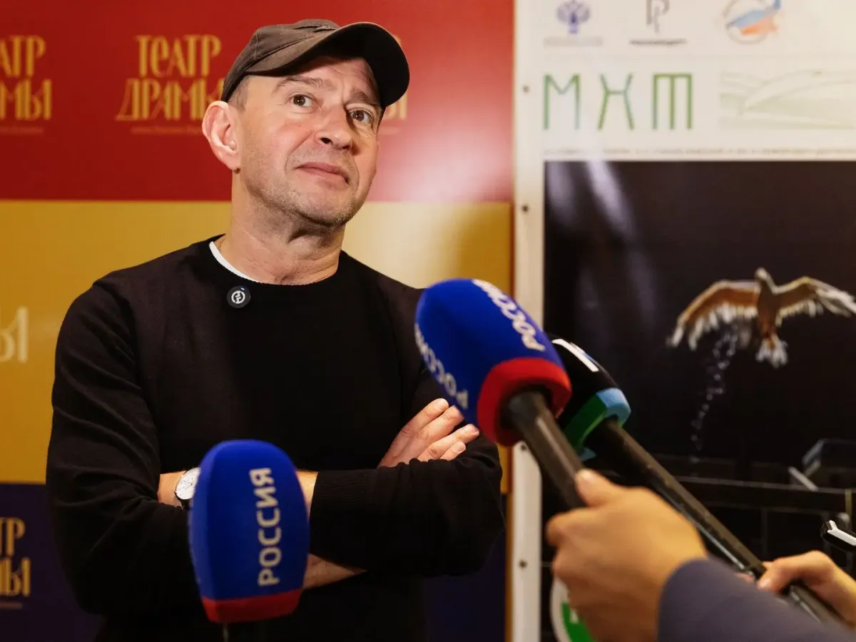 Константин Хабенский представил в Барнауле новую версию чеховской «Чайки»