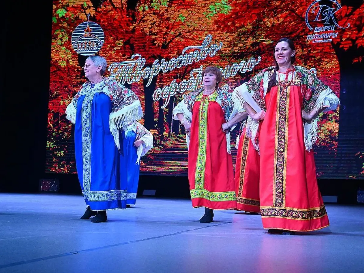 В Барнауле проходит фестиваль творчества «серебряного» возраста