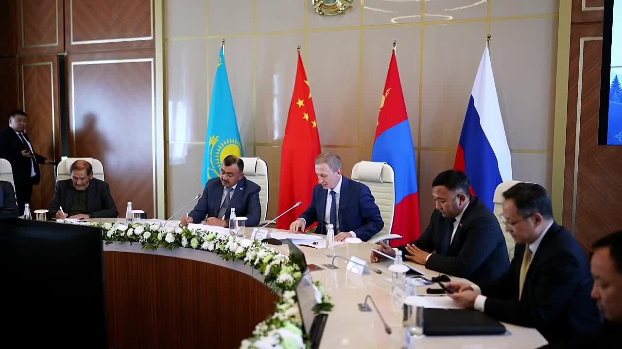 В Усть-Каменогорске завершилось заседание Экономического совета регионов Большого Алтая — Барнаул Сейчас