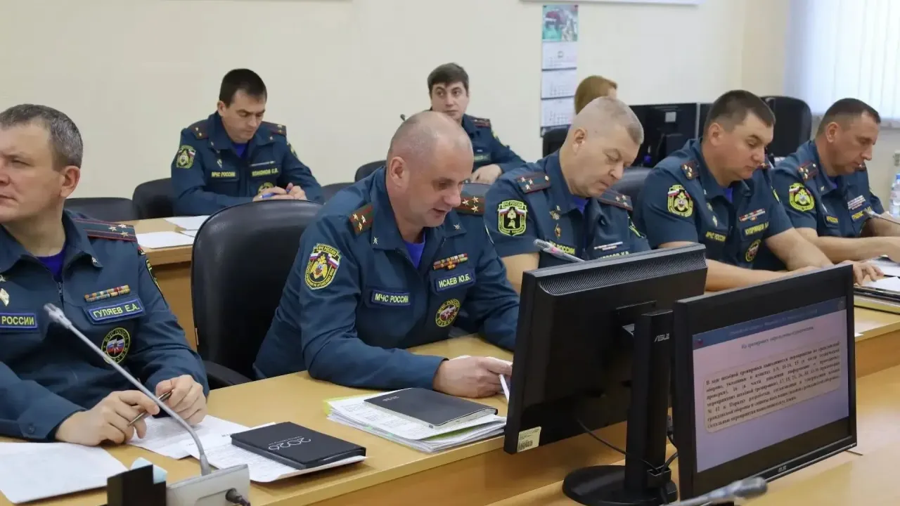 В Алтайском крае подвели итоги работы МЧС в августе и обсудили подготовку к осени — Барнаул Сейчас