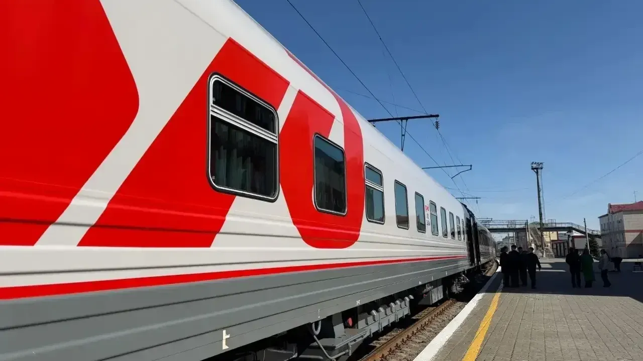 Студенты и школьники Алтайского края получат скидку 50% на проезд в пригородных поездах — Барнаул Сейчас
