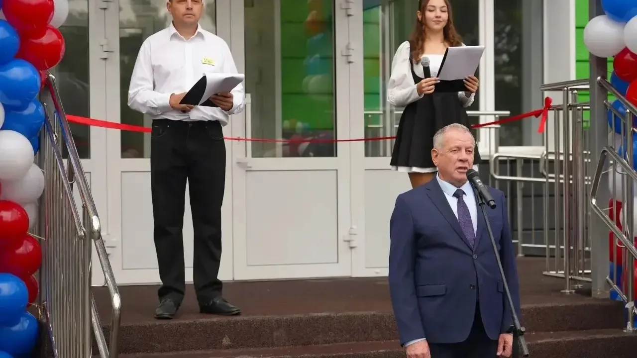 В Бийске после капитального ремонта открылась обновленная школа № 41 — Барнаул Сейчас