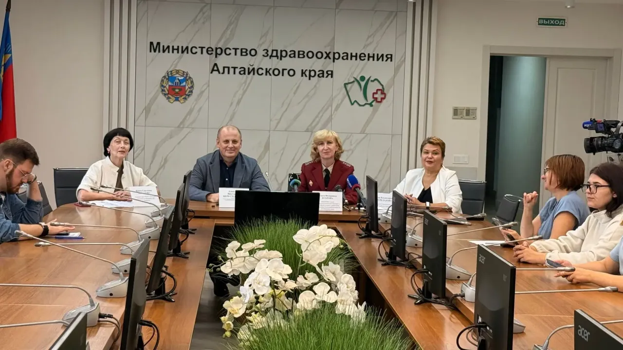 В Алтайский край поступила первая партия вакцины от гриппа — более 170 тысяч доз — Барнаул Сейчас