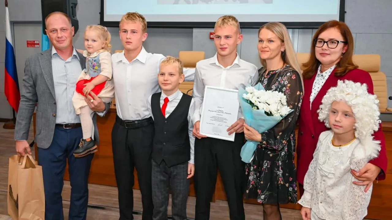 В Барнауле подвели итоги муниципального этапа эстафеты родительского подвига — Барнаул Сейчас