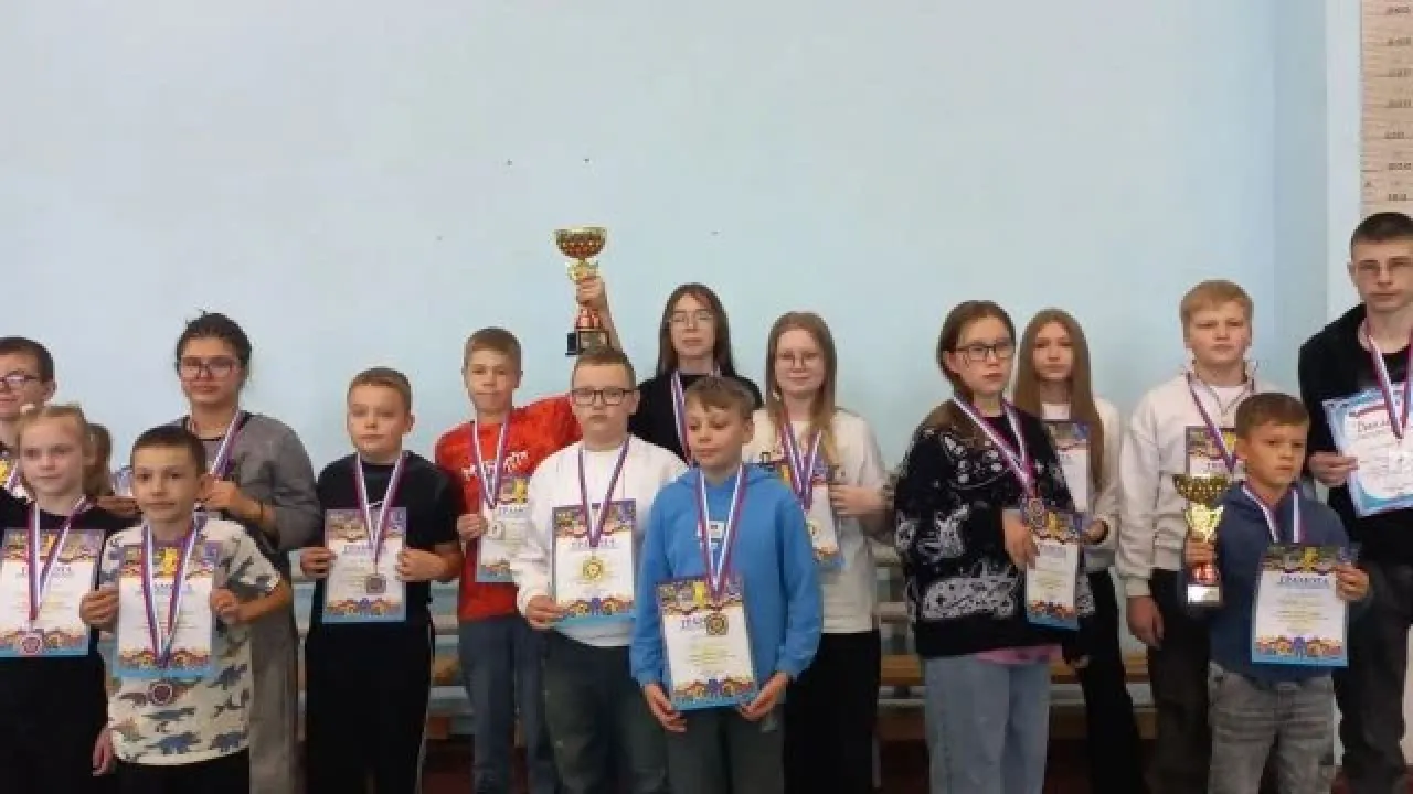 СШОР № 3 Барнаула выиграла командный зачёт краевой спартакиады по шахматам — Барнаул Сейчас