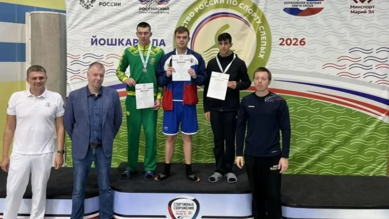 Барнаульский пловец Ян Райс выиграл первенство России среди спортсменов с нарушением зрения — Барнаул Сейчас