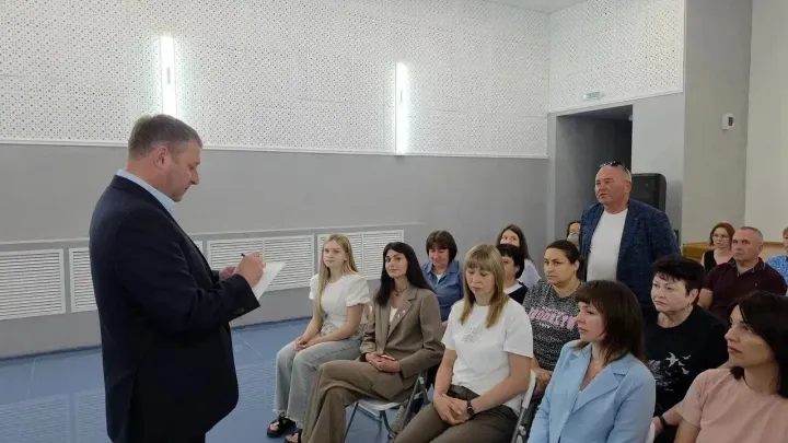 В Прохоровском округе обсудили безопасность, ремонт дорог и обновление транспорта — Белгород Сейчас