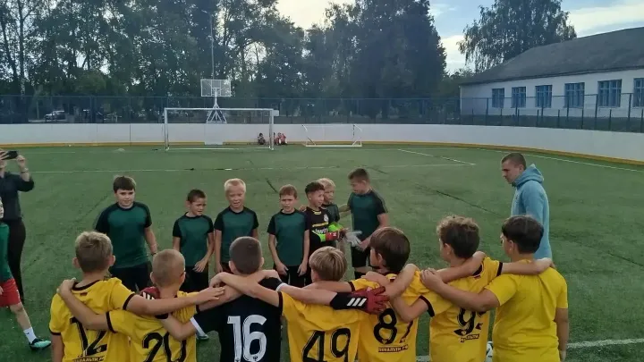 Команда из Таврово стала третьей на турнире по футболу в Обояни — Белгород Сейчас