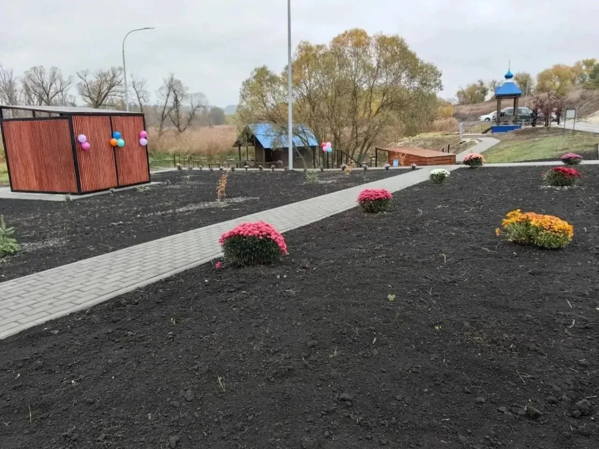 В хуторе Черновка открыли благоустроенную зону отдыха у родника