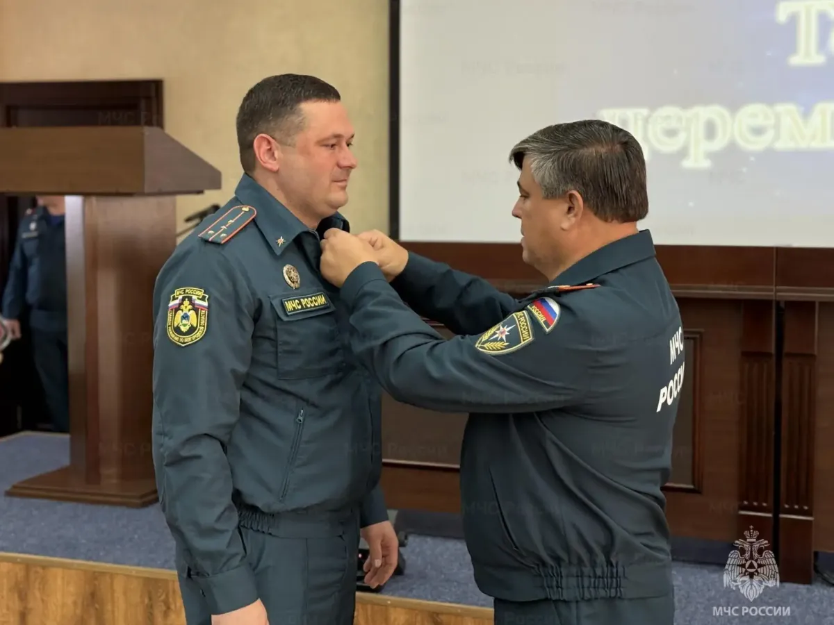 В Белгородской области отметили День гражданской обороны и наградили сотрудников МЧС