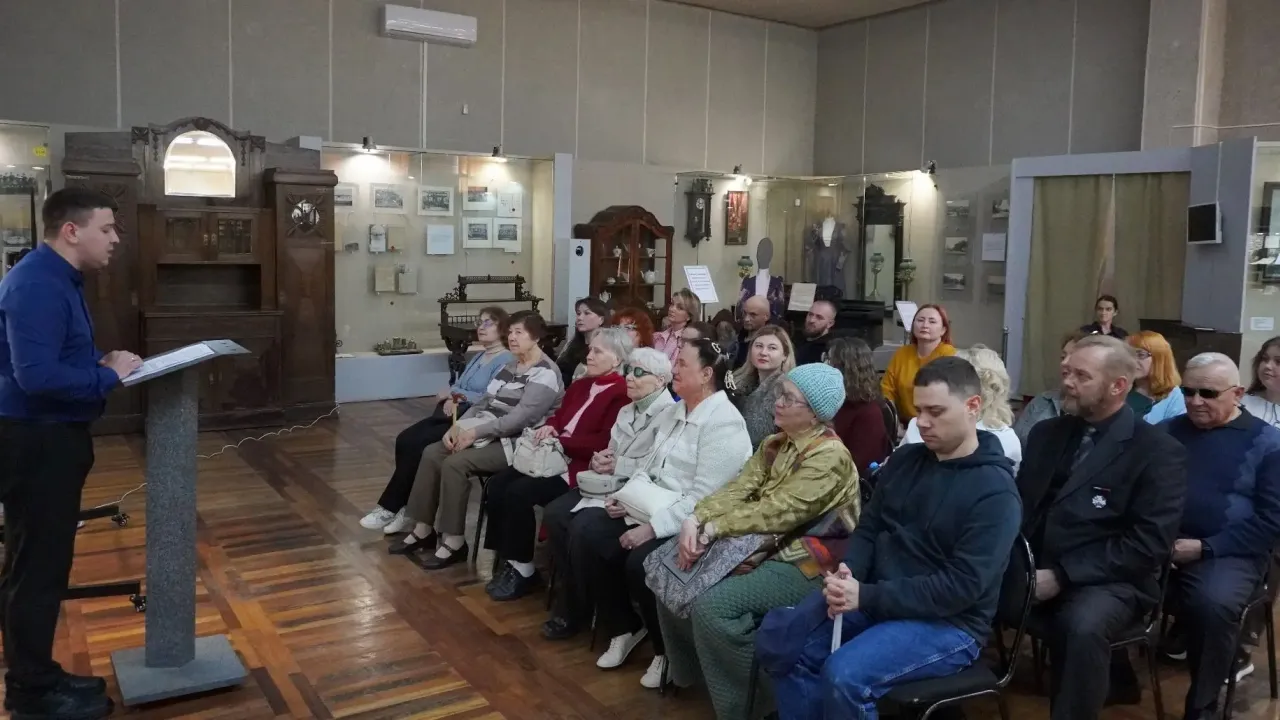 В музее представили проект «Тактильные горизонты» для незрячих посетителей — Белгород Сейчас