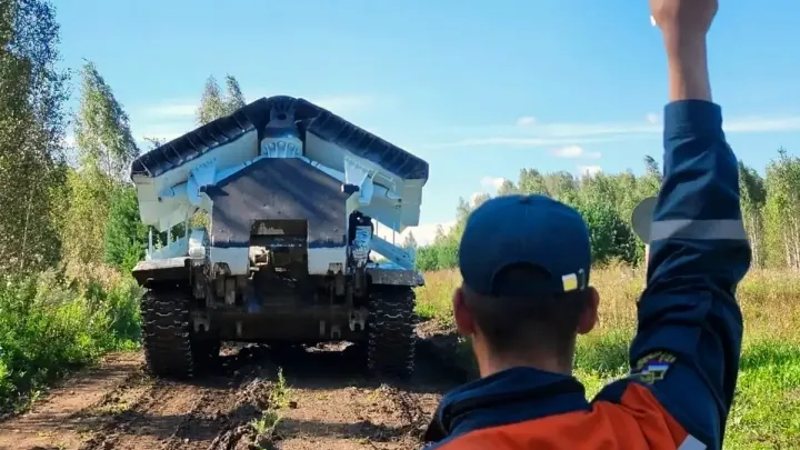 На Урале готовят специалистов по управлению инженерной техникой МЧС — Челябинск Сейчас
