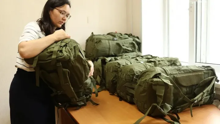 В Свердловской области собрали 400 рюкзаков для участников СВО — Екатеринбург Сейчас