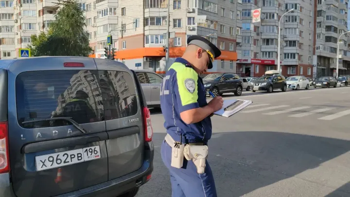 В Екатеринбурге двое детей пострадали в ДТП по собственной неосторожности — Екатеринбург Сейчас