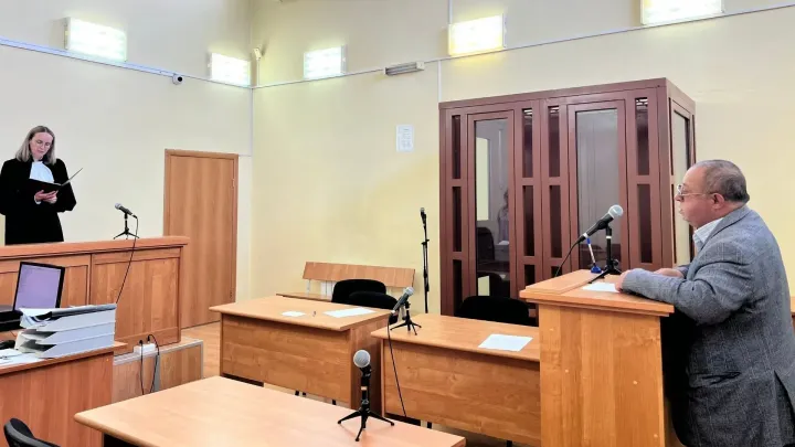 Владельца «резиновой квартиры» из Березовского оштрафовали на 200 тысяч рублей за регистрацию 32 мигрантов — Екатеринбург Сейчас