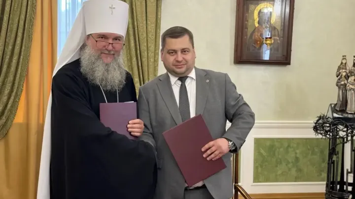 Екатеринбургская епархия и район подписали соглашение о сотрудничестве — Екатеринбург Сейчас