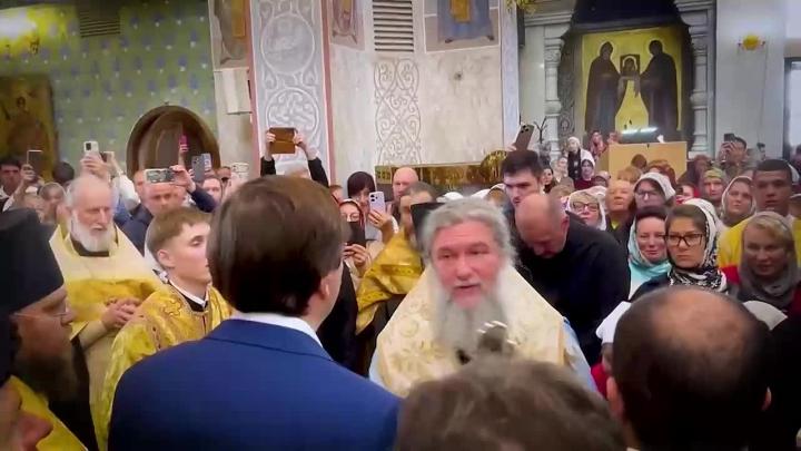 В Екатеринбурге 81 600 верующих поклонились деснице святителя Спиридона — Екатеринбург Сейчас