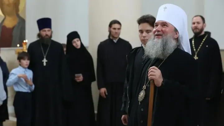 Более 50 паломников отправились крестным ходом из Алапаевска в Верхотурье — Екатеринбург Сейчас