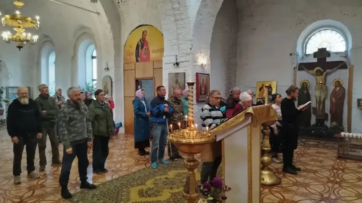 Свято-Симеоновский крестный ход продолжился на десятый день маршрута — Екатеринбург Сейчас