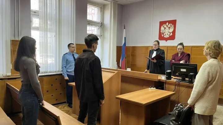 В Екатеринбурге осудили замдиректора спортцентра за хищение 3,5 млн рублей — Екатеринбург Сейчас