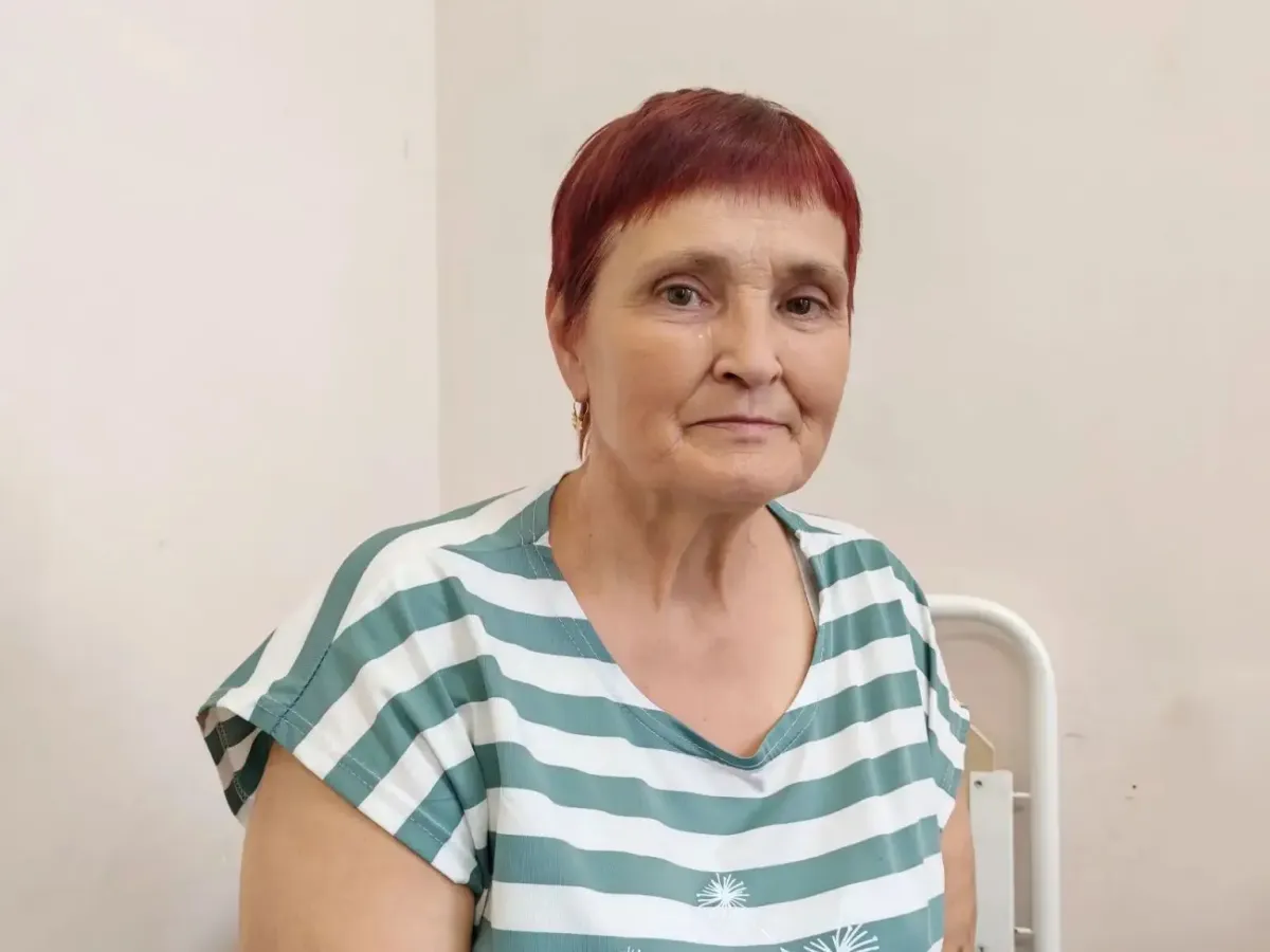 Спасатели и медики эвакуировали пациентку из затопленного села