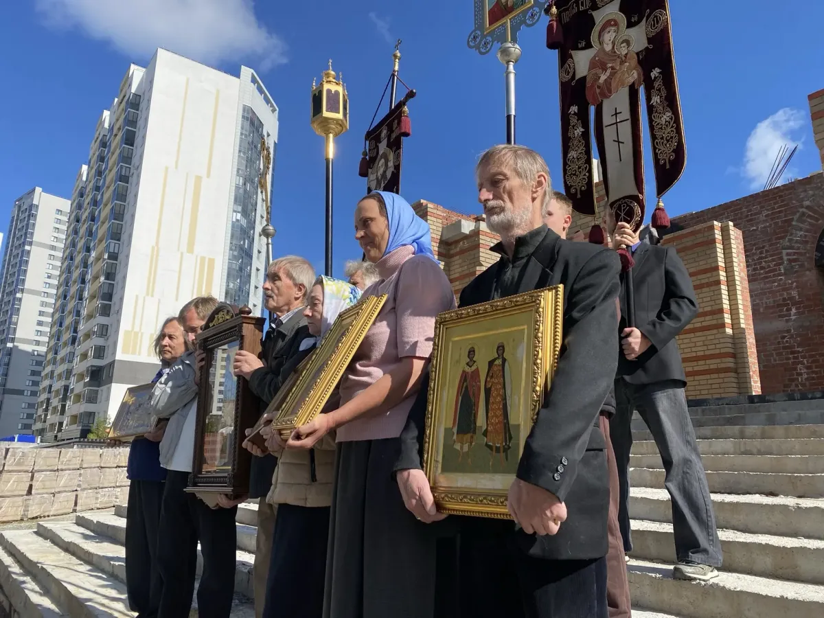 В Екатеринбурге строят новый каменный храм в честь святителя Спиридона