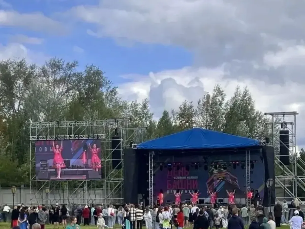 В Невьянске празднуют День наклонной башни в честь 325-летия города