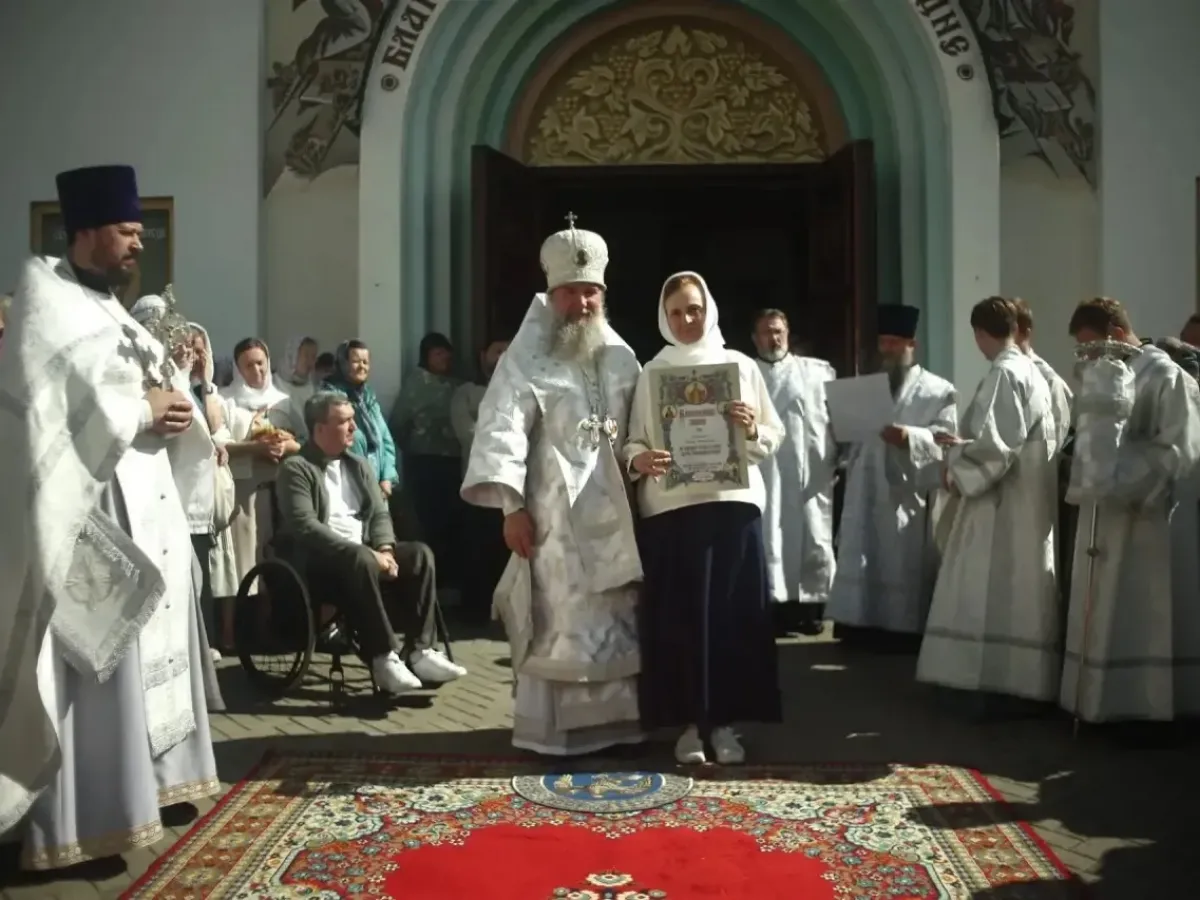 Церковные награды получили сотрудники Преображенского храма