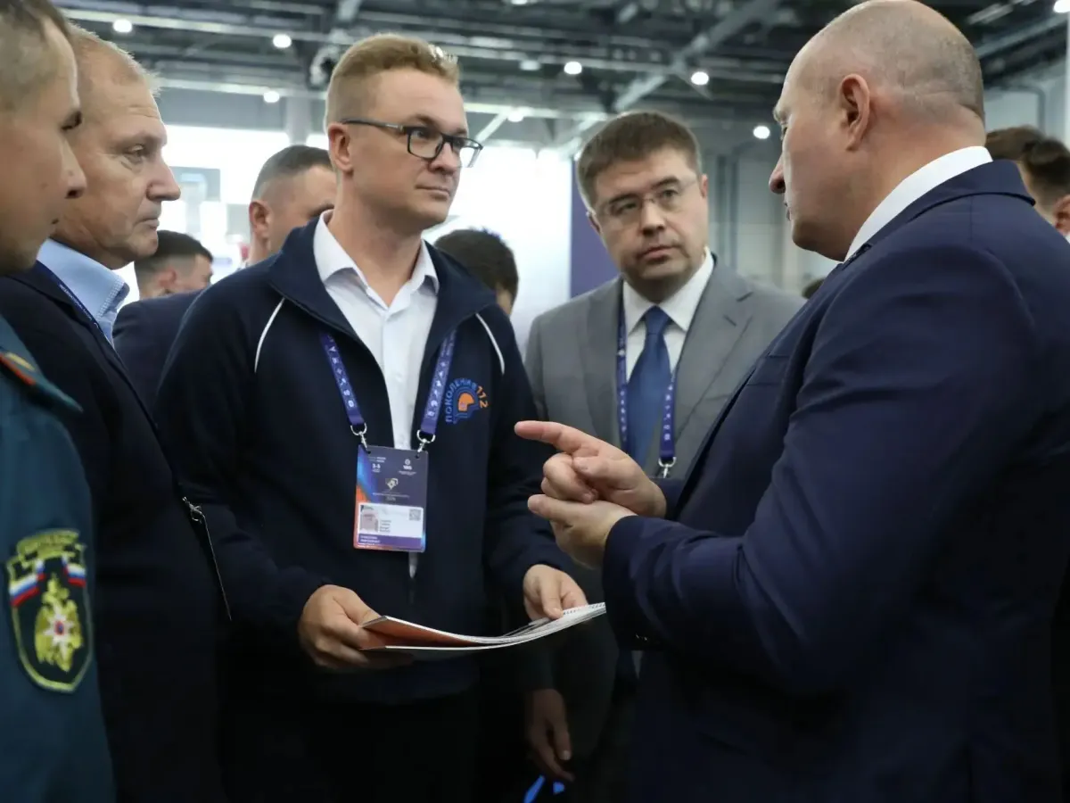 Проект школы № 300 по обучению детей безопасности поддержал глава МЧС России