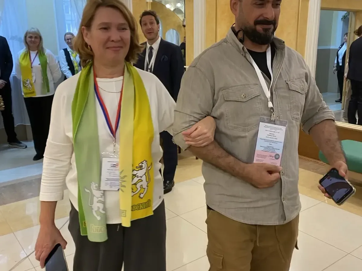 В отдел ЗАГС Берёзовского приехали наблюдатели из девяти стран