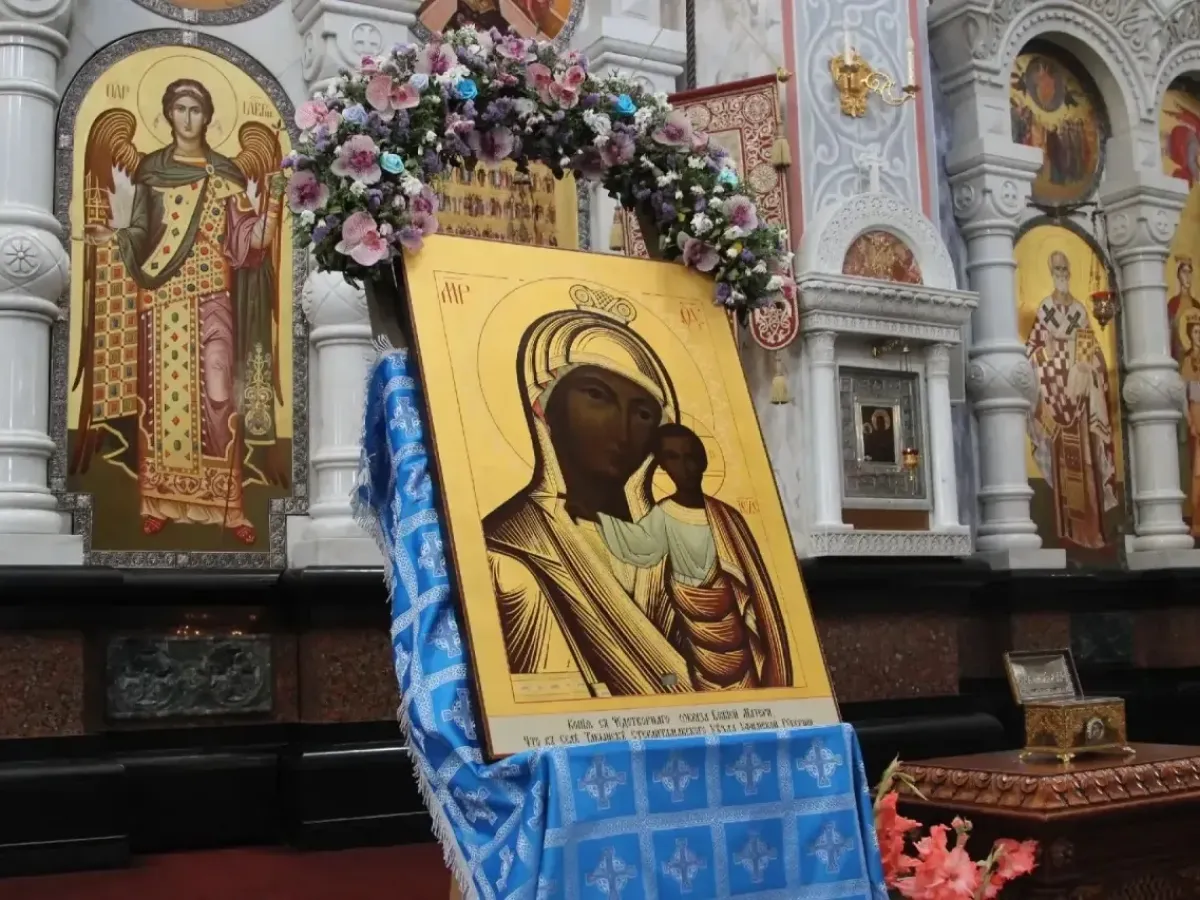 В Екатеринбурге 33 слушателя Академии госслужбы и казачества получили дипломы