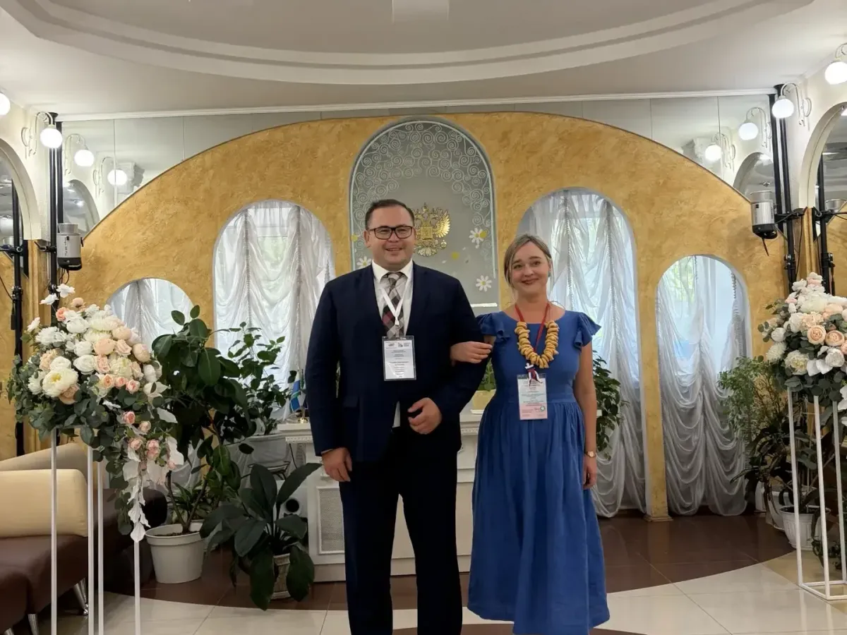 В отдел ЗАГС Берёзовского приехали наблюдатели из девяти стран