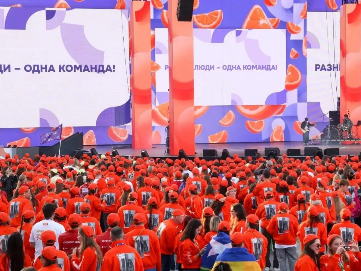 В Свердловской области открыли волонтёрский корпус Международного фестиваля молодёжи